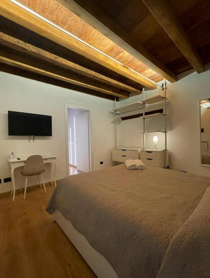 Teodorico Room & Apartment Verona Exterior foto