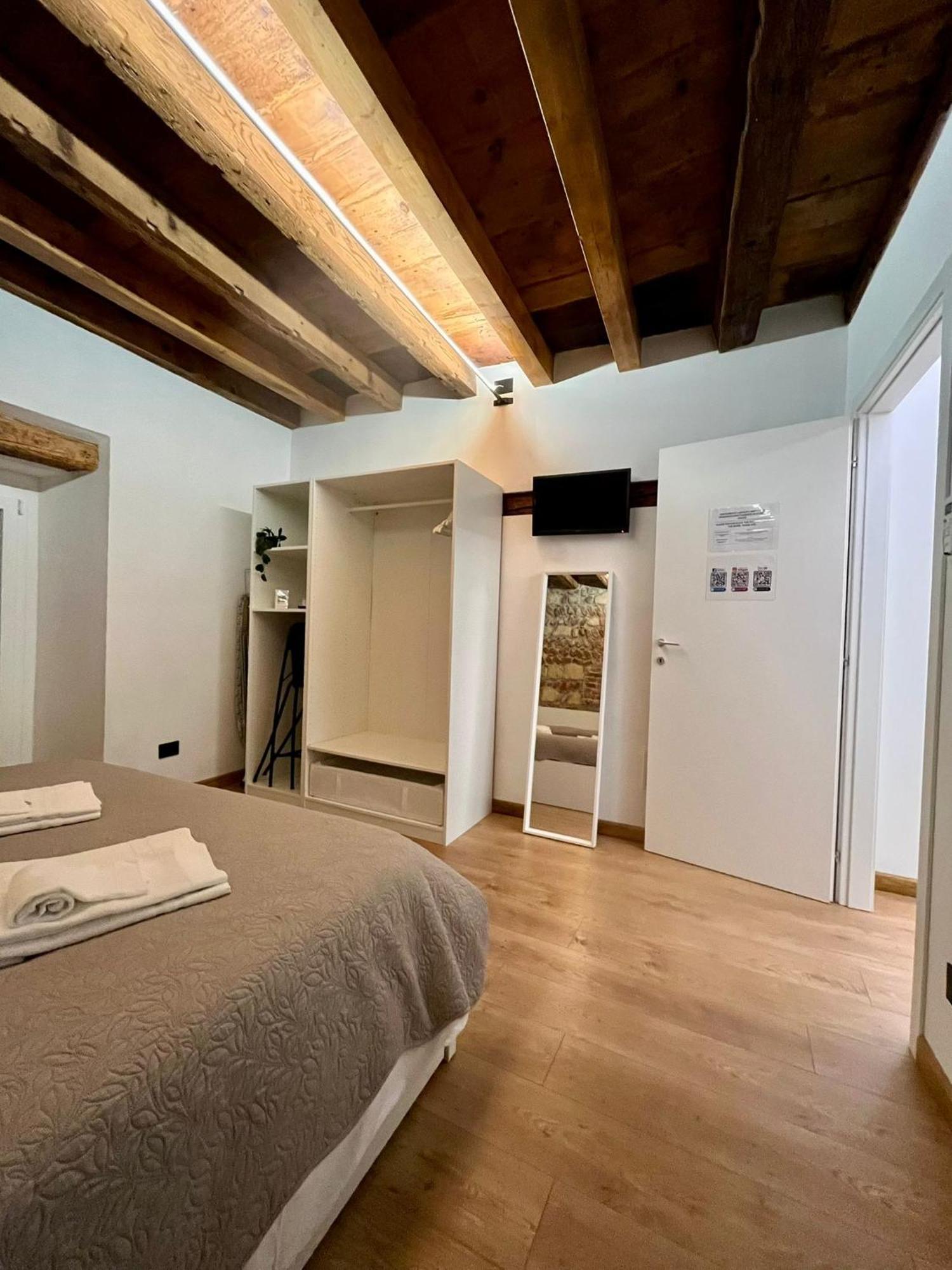 Teodorico Room & Apartment Verona Exterior foto